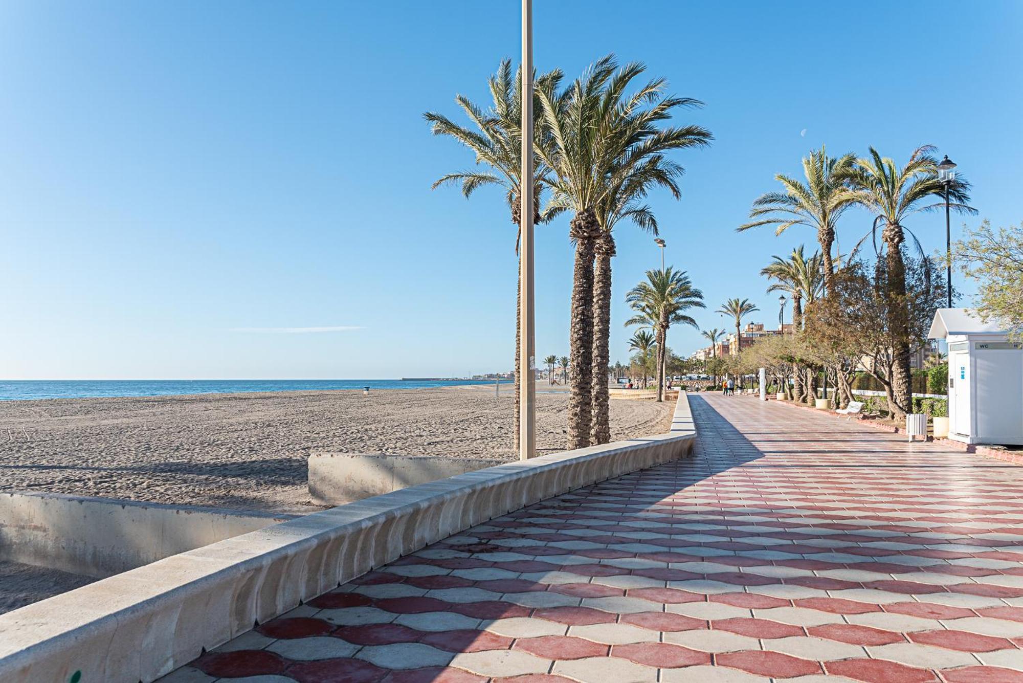 Hogar Digital Playa Y Piscina En Urbanizacion Roquetas De Mar Lejlighed Eksteriør billede