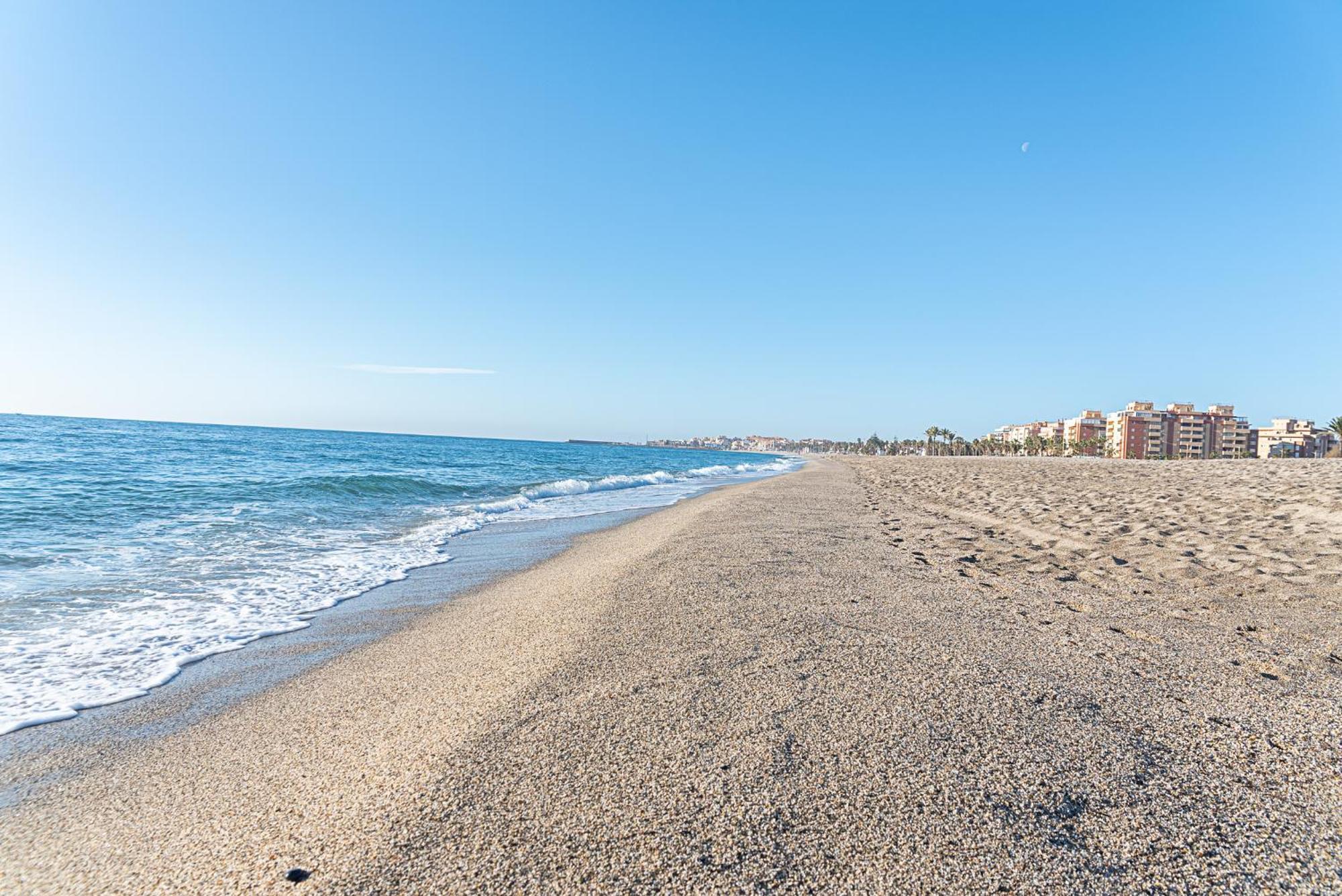 Hogar Digital Playa Y Piscina En Urbanizacion Roquetas De Mar Lejlighed Eksteriør billede